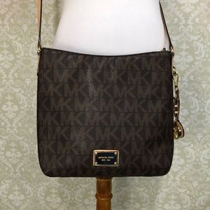 Michael Kors cross body